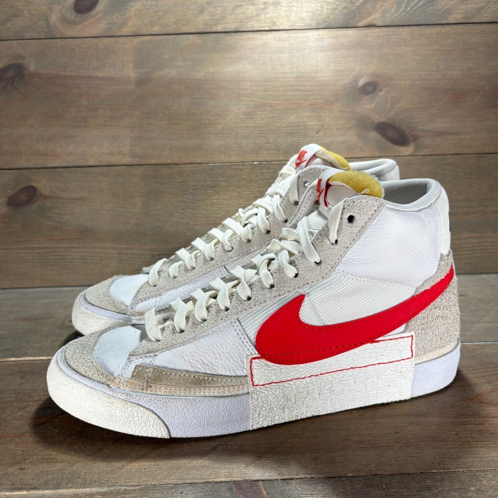 Nike Blazer Mid 77 Vintage Mens size 9 shoes White Leather Suede sneakers